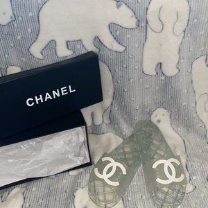 Chanel Slides